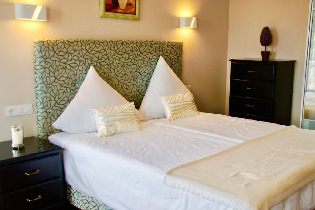 Villa Vista Bella Costa Adeje In Ruhiger Villengegend Mit Meerblick ภายนอก รูปภาพ