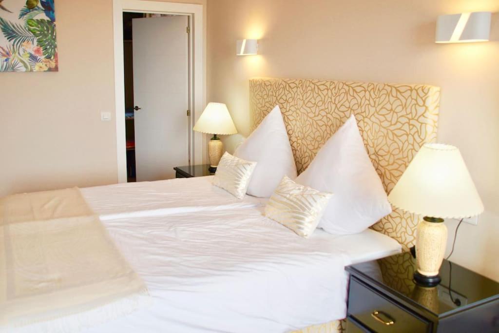 Villa Vista Bella Costa Adeje In Ruhiger Villengegend Mit Meerblick ภายนอก รูปภาพ
