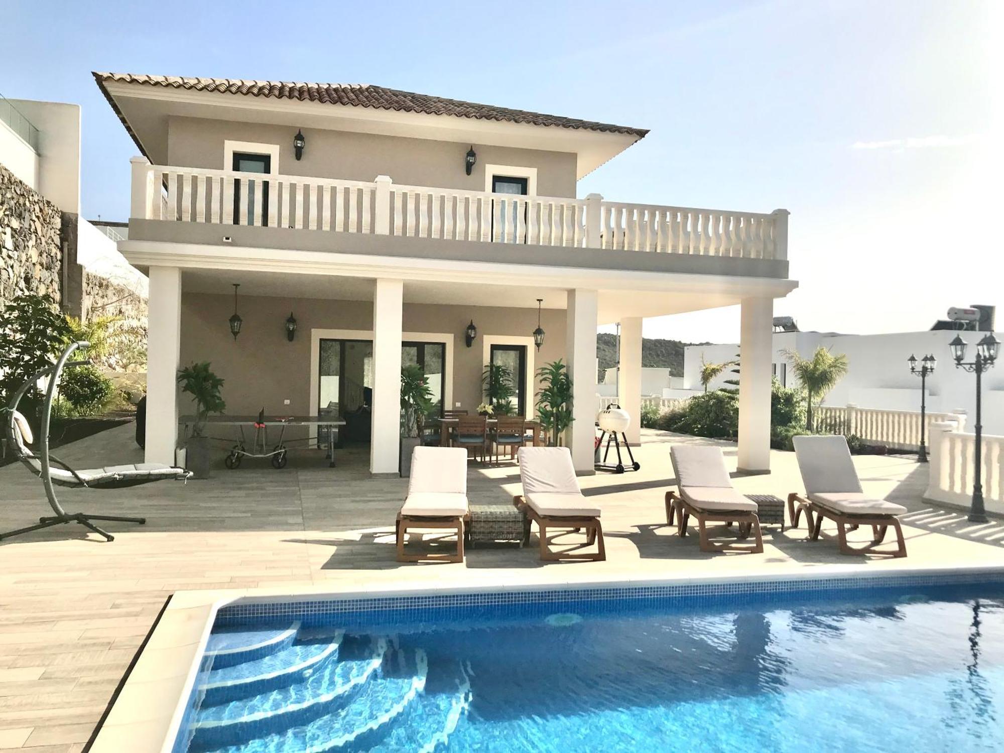 Villa Vista Bella Costa Adeje In Ruhiger Villengegend Mit Meerblick ภายนอก รูปภาพ