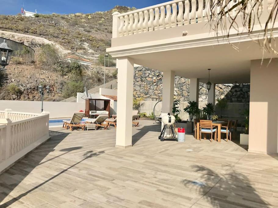Villa Vista Bella Costa Adeje In Ruhiger Villengegend Mit Meerblick ภายนอก รูปภาพ