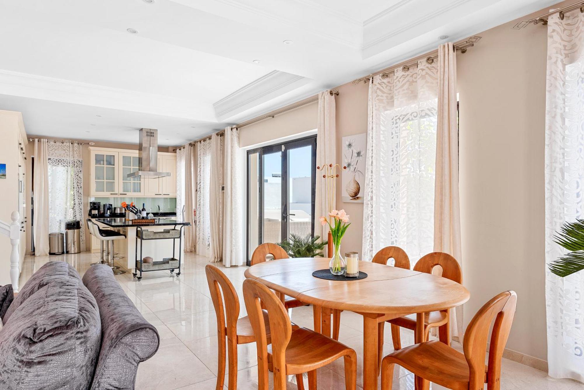 Villa Vista Bella Costa Adeje In Ruhiger Villengegend Mit Meerblick ภายนอก รูปภาพ
