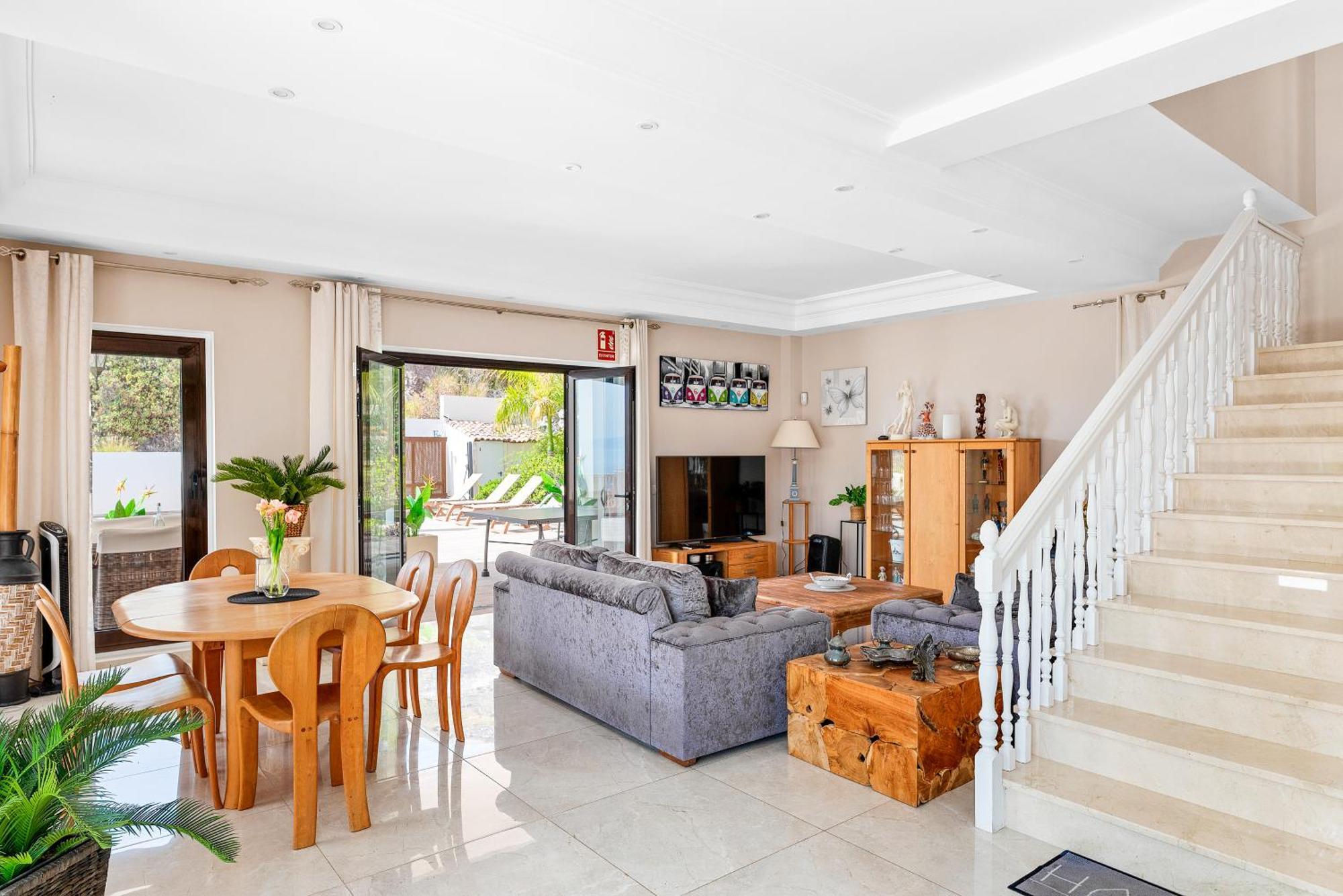 Villa Vista Bella Costa Adeje In Ruhiger Villengegend Mit Meerblick ภายนอก รูปภาพ